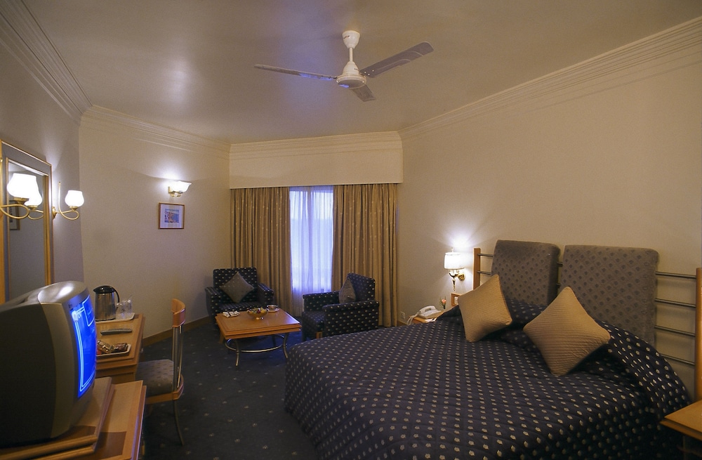 The Pride Hotel Nagpur 11/33