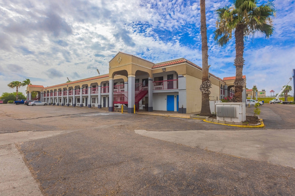 OYO Hotel Corpus Christi North I-37 4/25
