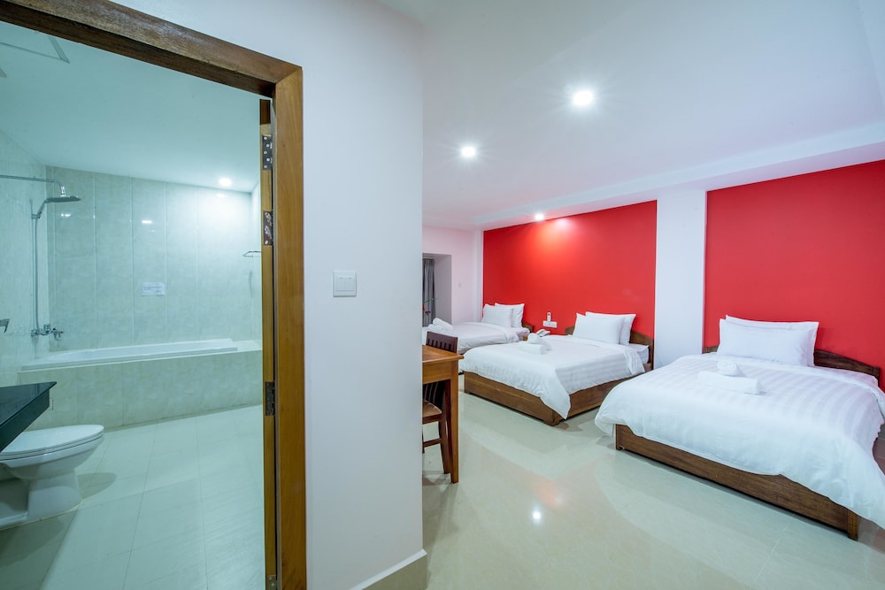 Golden Citadel Hotel 17/32