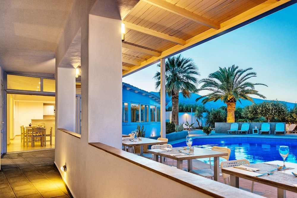 Elounda Krini Hotel by GHH 50/79