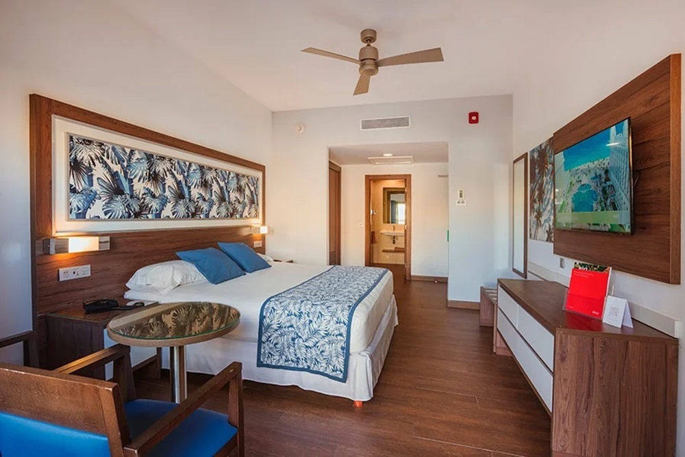 Party, Double Bed, Adult Only