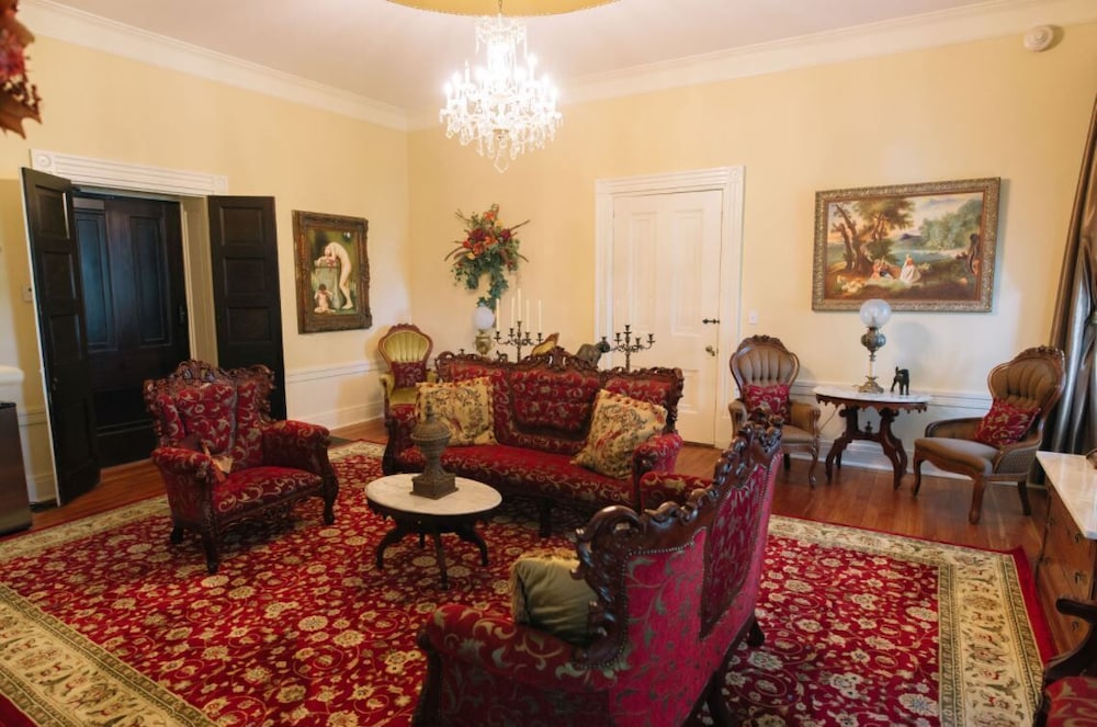 Belle Air Mansion 33/50