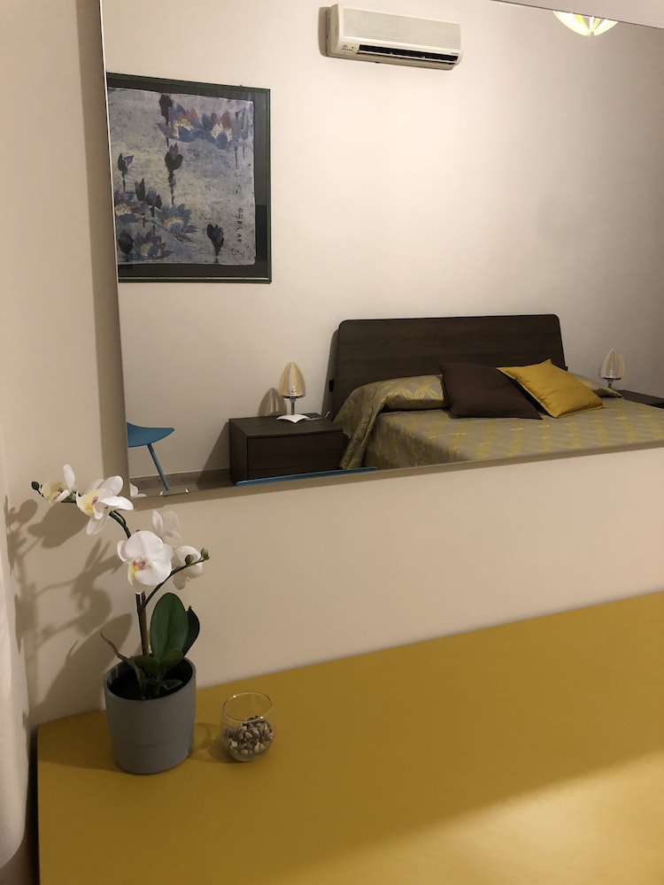 Napoli City Inn B&B 23/31