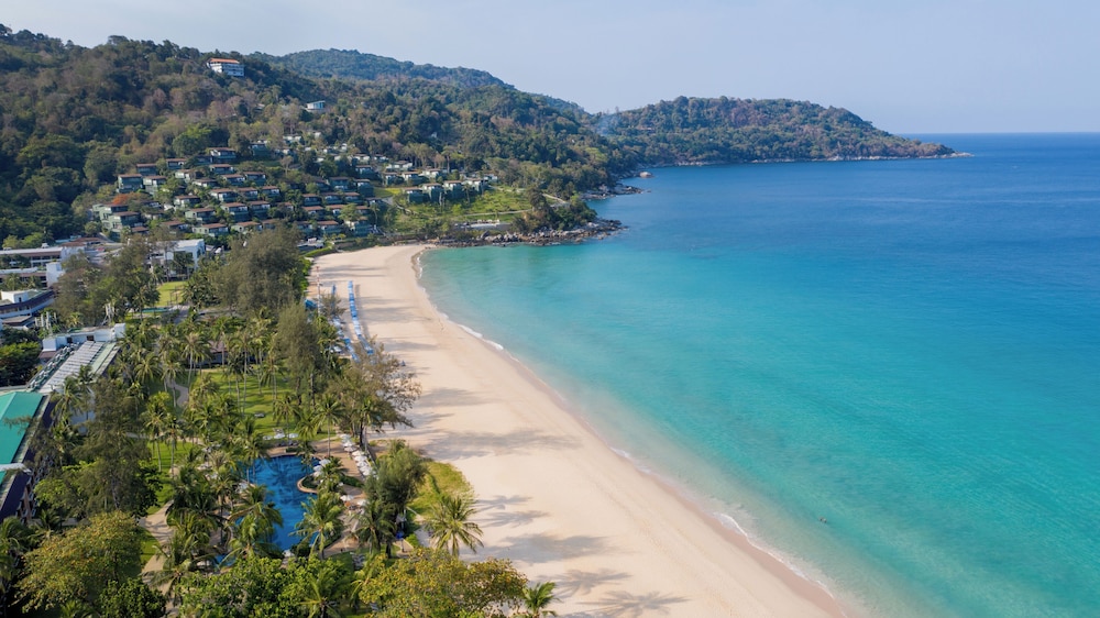 Katathani Phuket Beach Resort 65/66