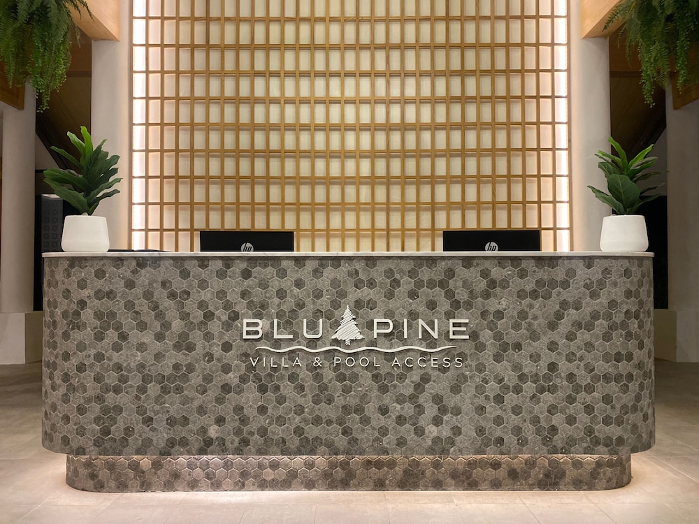 Blu Pine Villa and Pool Access 2/41