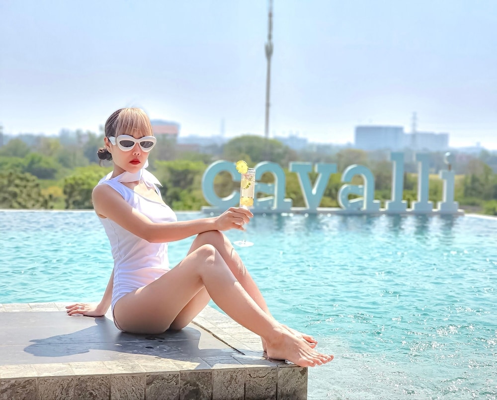 The Cavalli Casa Resort 44/50