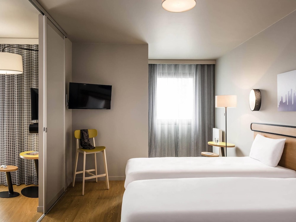Adagio Access Colombes La Defense 15/55