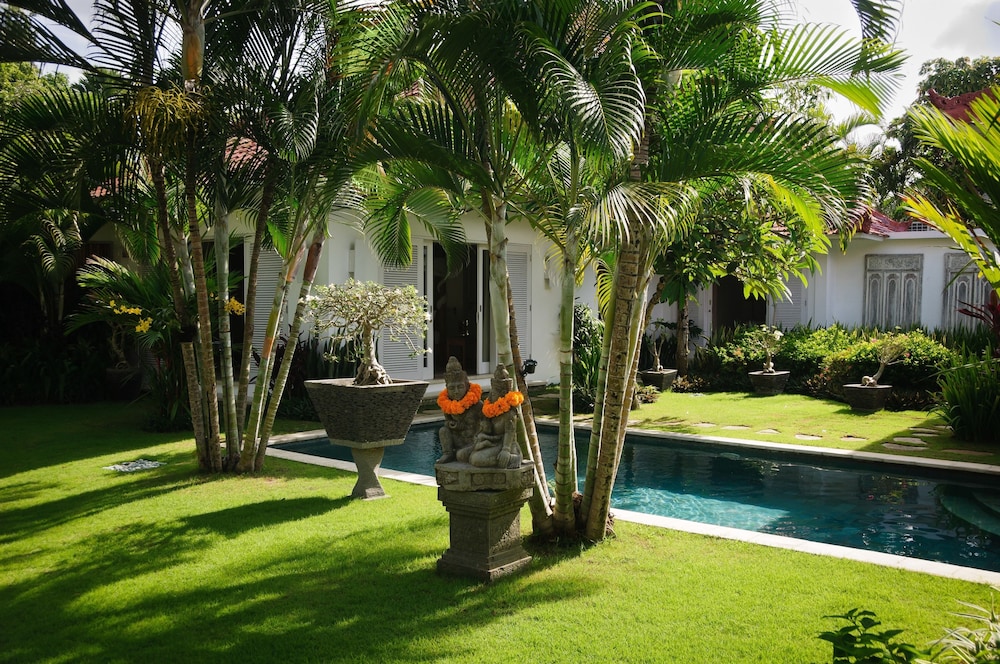 Villa Sipo 19/21