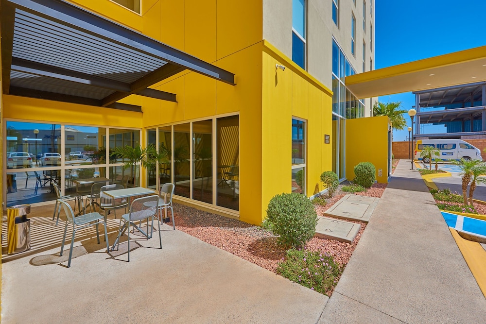 City Express by Marriott Tijuana Otay 36/38