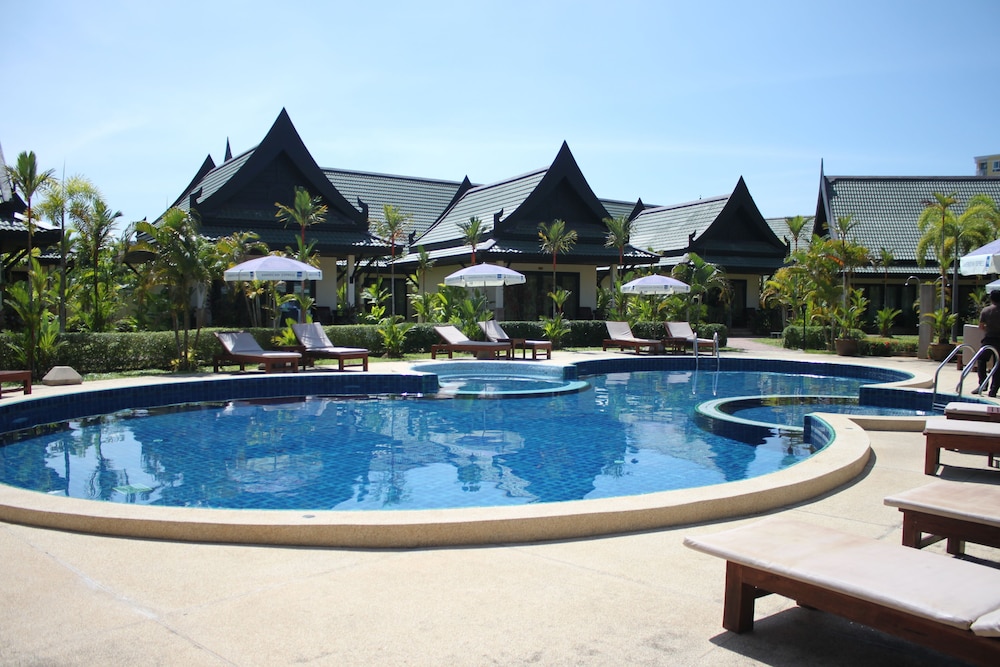 Airport Resort And Spa 16/69