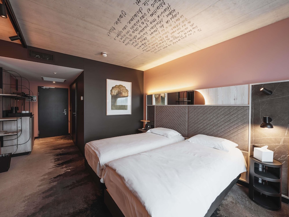 Classic, Twin Beds, Mercure Hotel Delemont 3/6