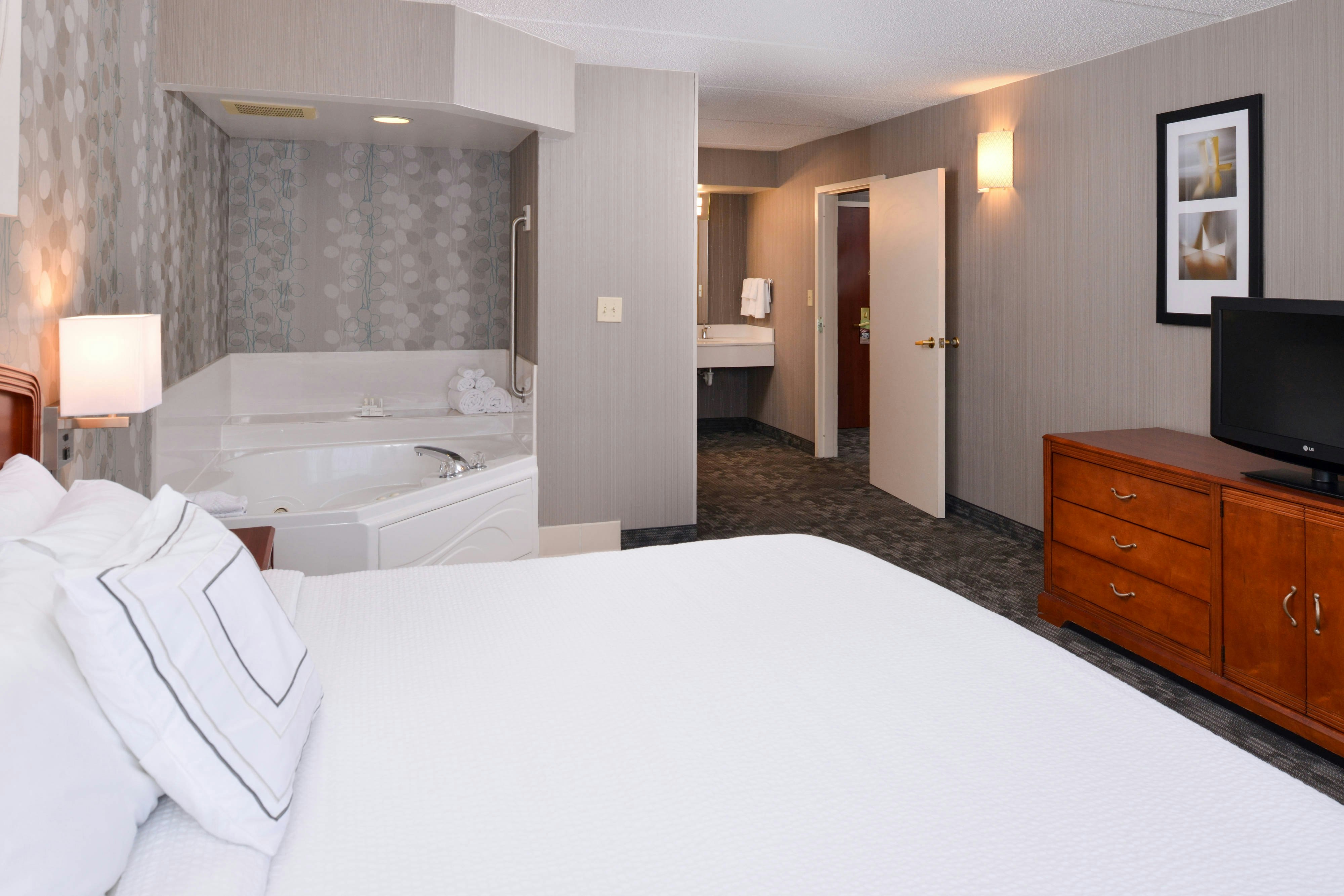 Courtyard by Marriott Charlotte Gastonia 11/45