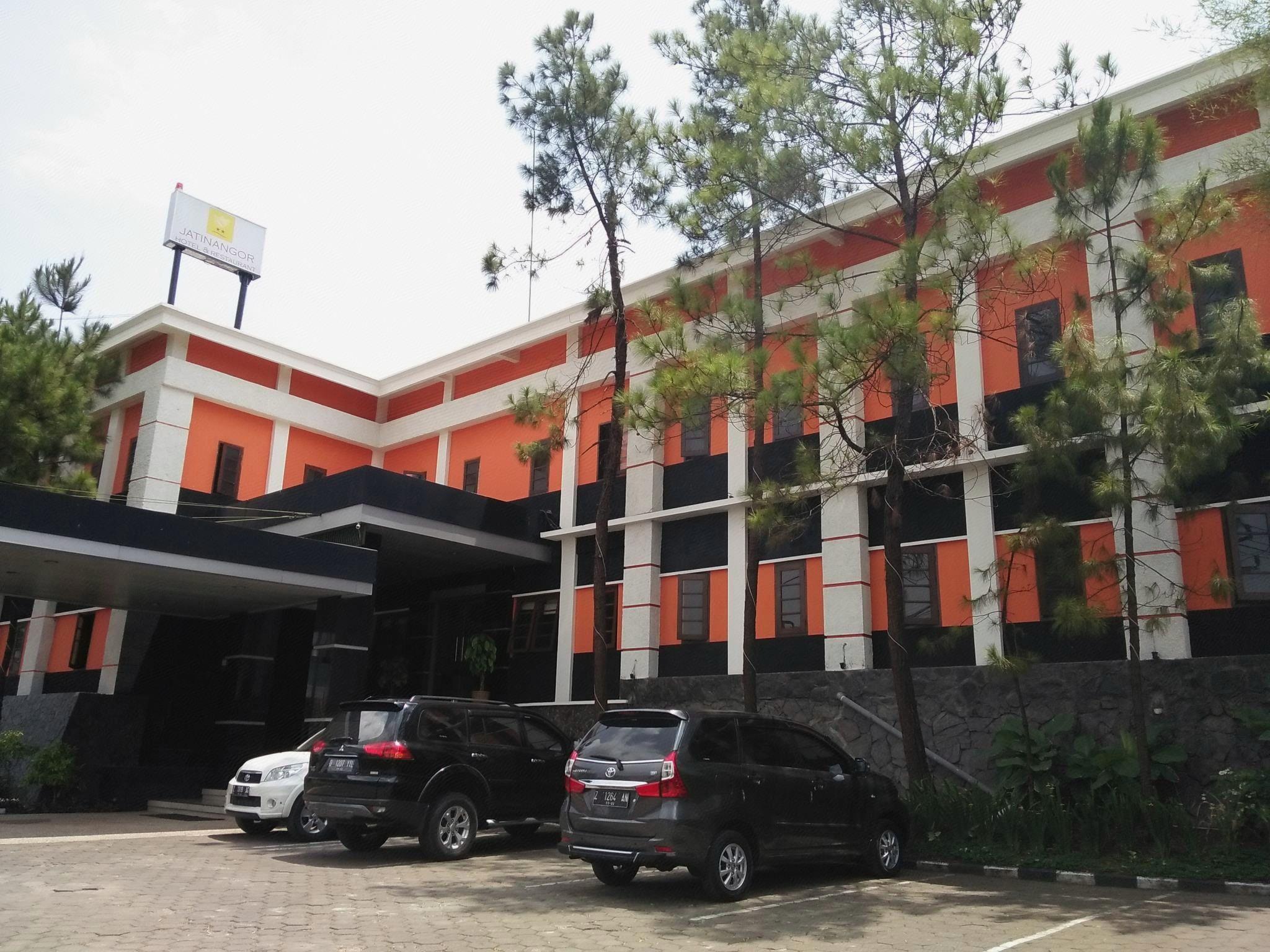 Hotel Emaki Jatinangor 29/31