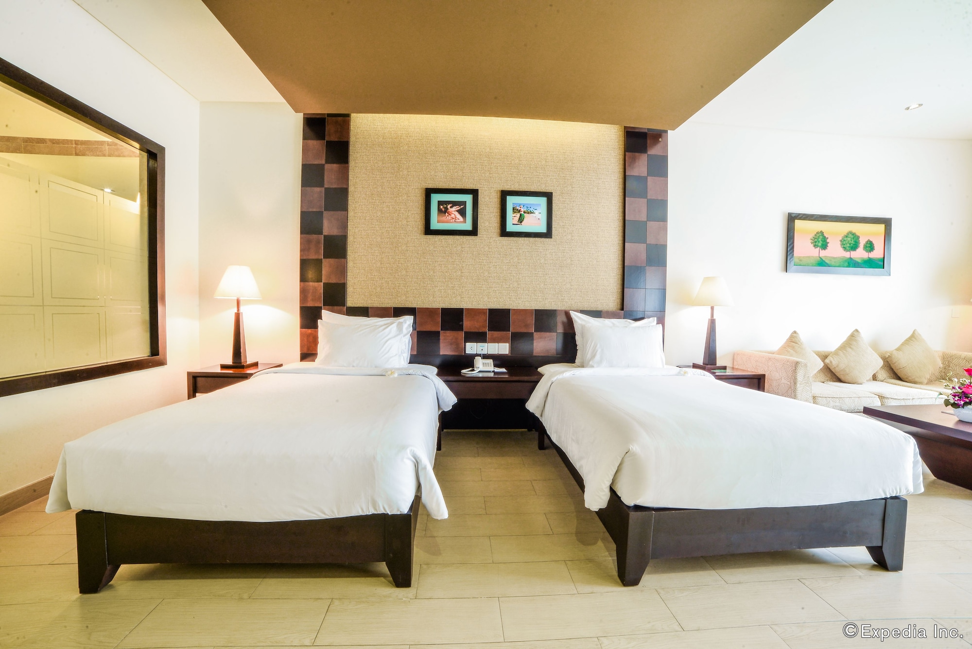 3 BEDROOMS, VILLA, BEACH FRONT, PRIVATE POOL