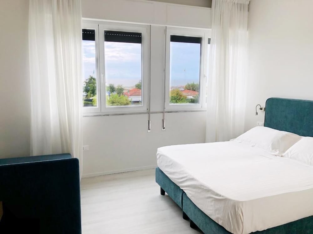Bencista Hotel 7/46