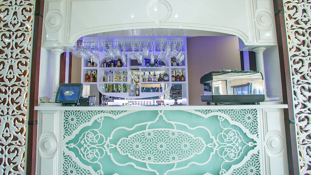 Emerald Hotel Baku 10/58