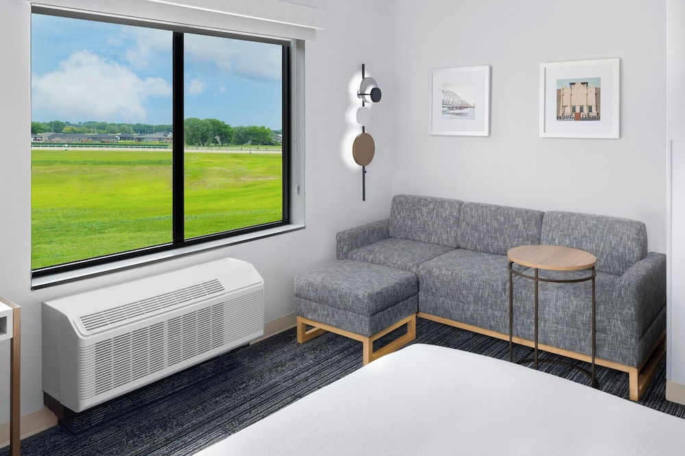TownePlace Suites by Marriott Columbus NE 32/50