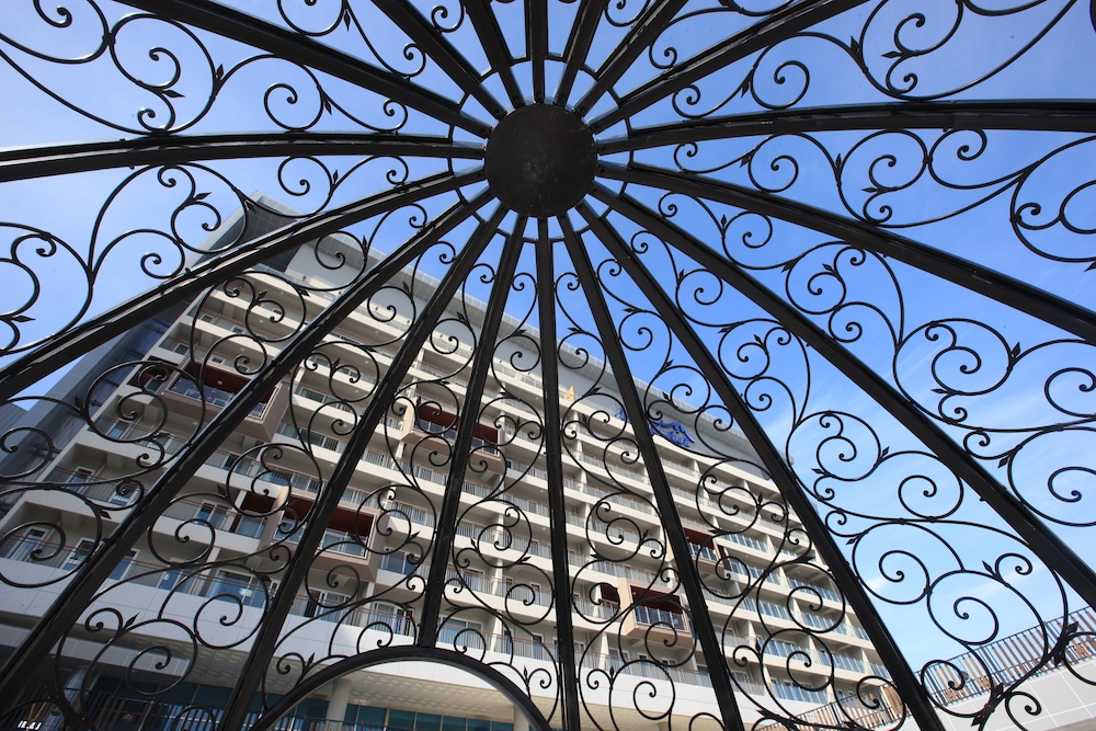 High1 Condominium 3/50