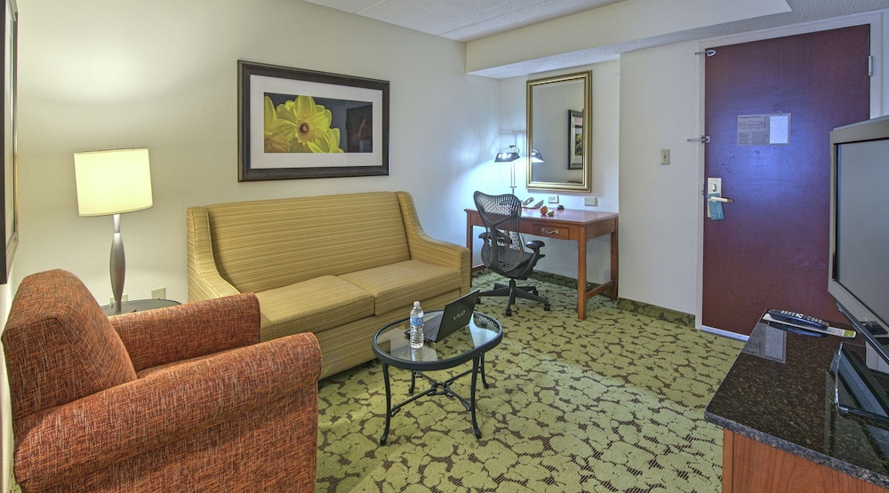 Hilton Garden Inn Auburn Opelika 25/51
