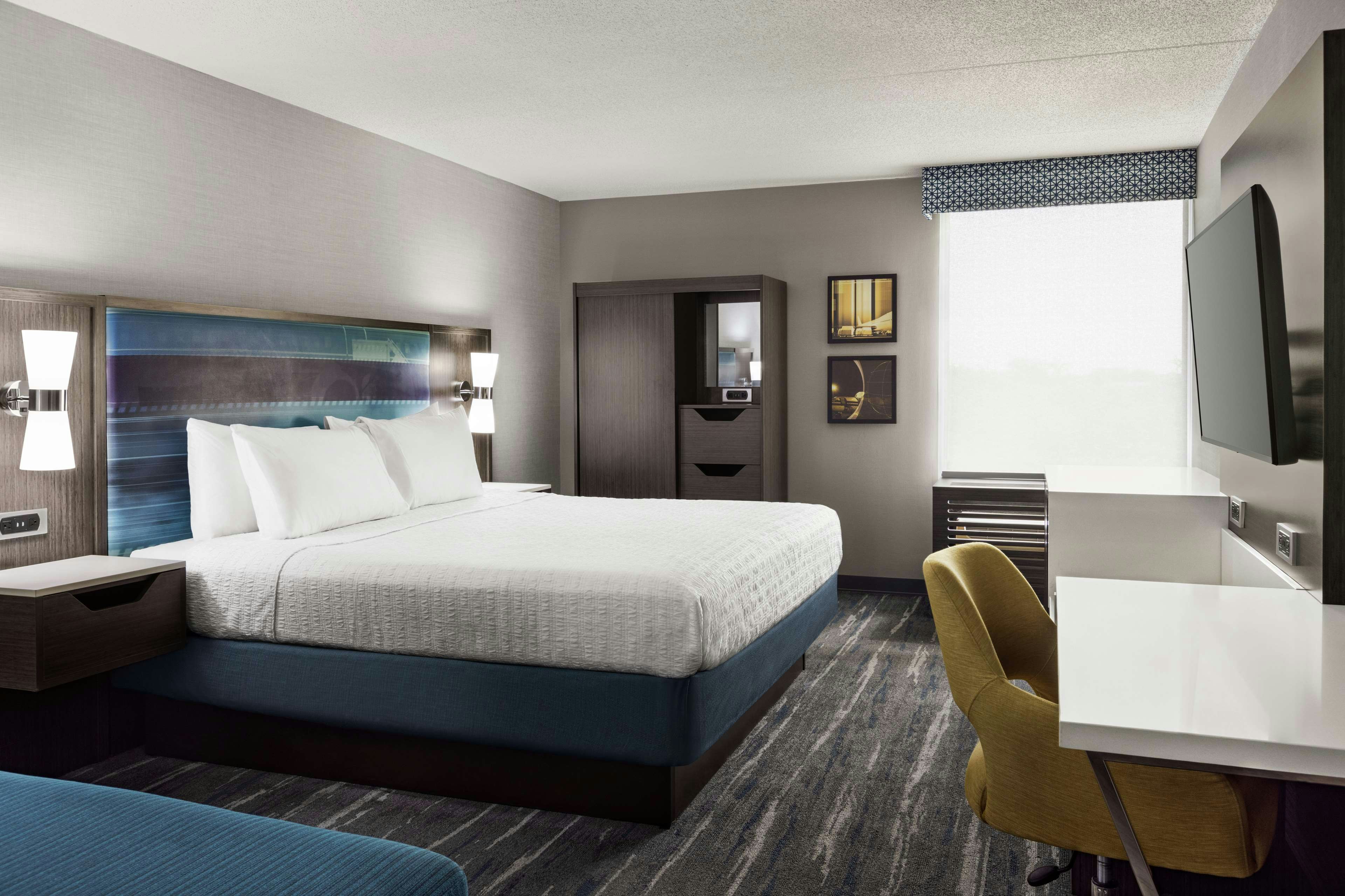 Hampton Inn Chicago-O'Hare International Airport 32/79