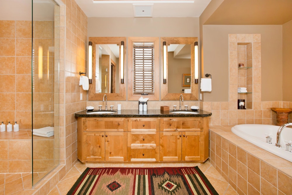 Teton Private Residences 50/50