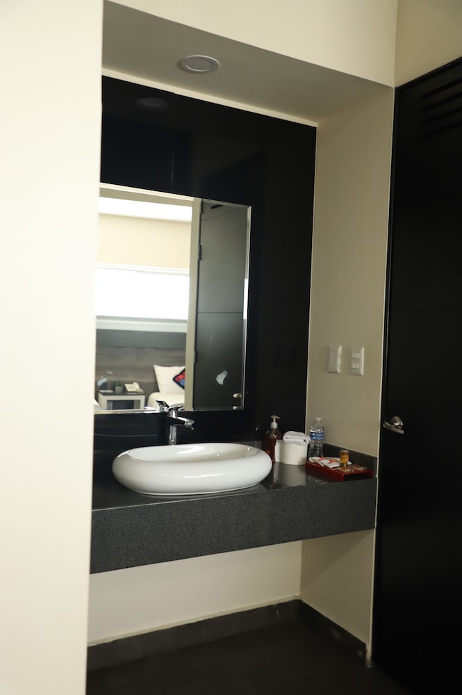 Homesuites Malecon 9/56