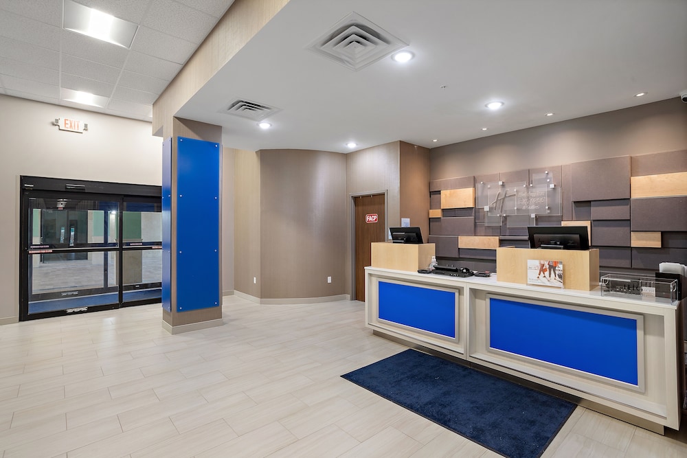 Holiday Inn Express St. Augustine - Vilano Beach 20/52