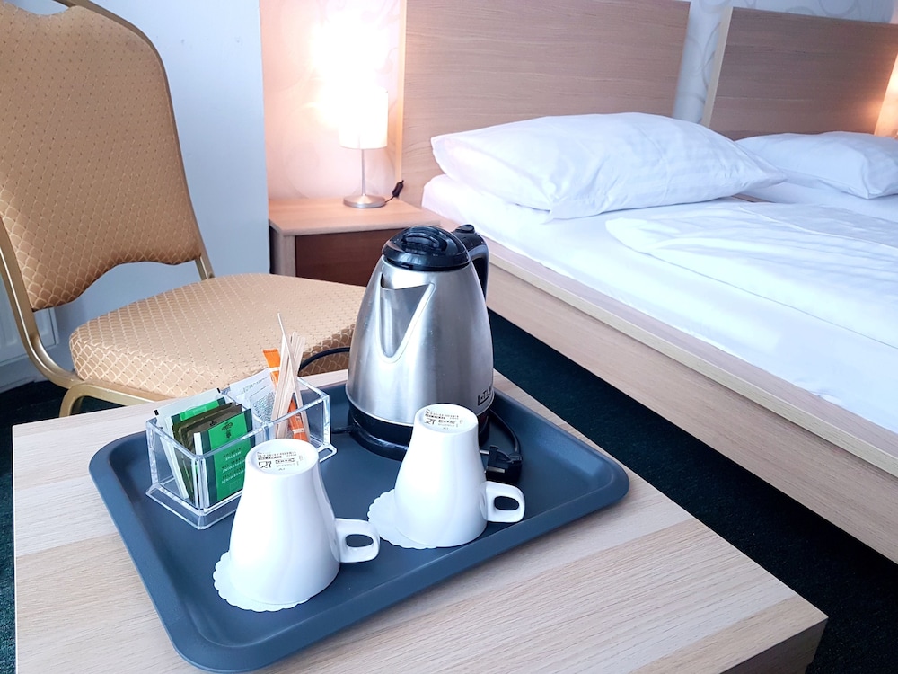 Hotel Modena 36/50