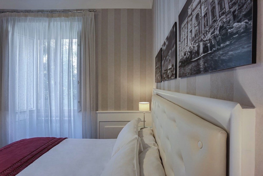 Star Vatican Rooms 34/58