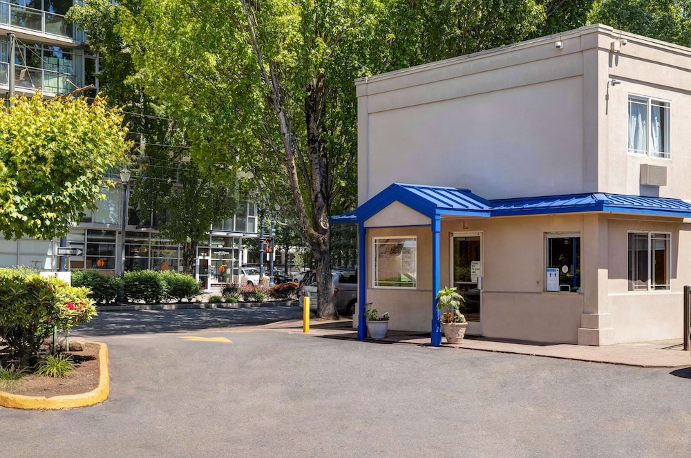 Motel6 Portland, OR - Downtown 35/43