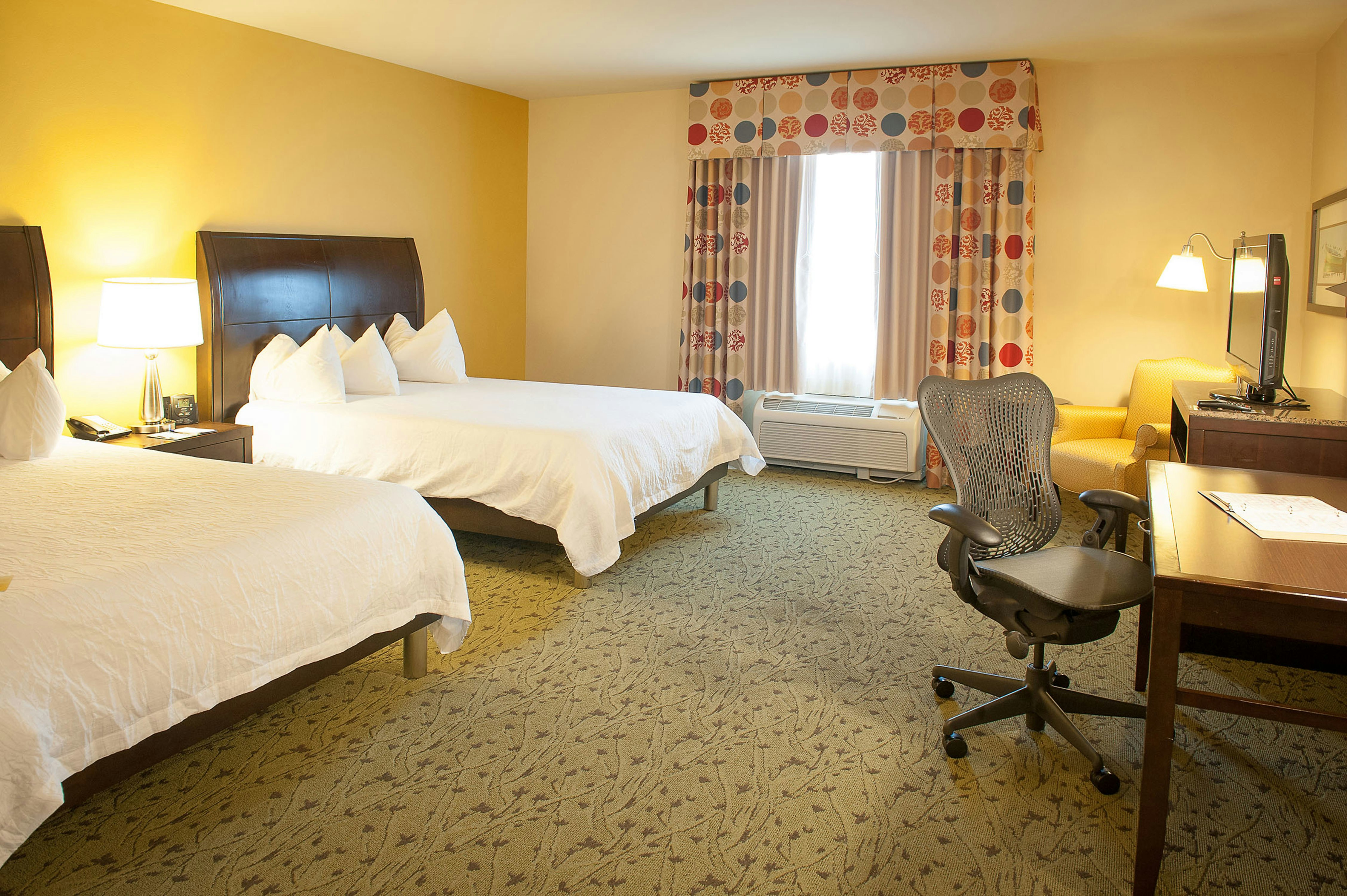 ROOM, 2 QUEEN BEDS, ACCESSIBLE