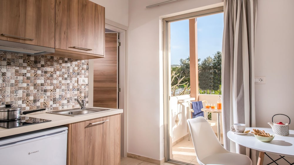 Marianthi Apartments 30/66
