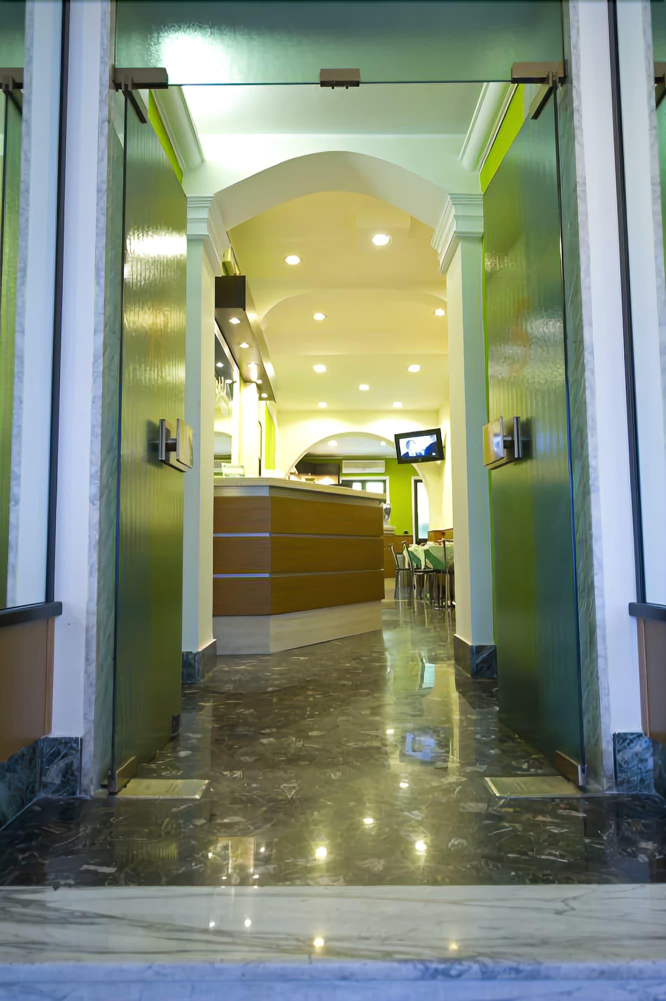 Hotel Sabatino 5/17