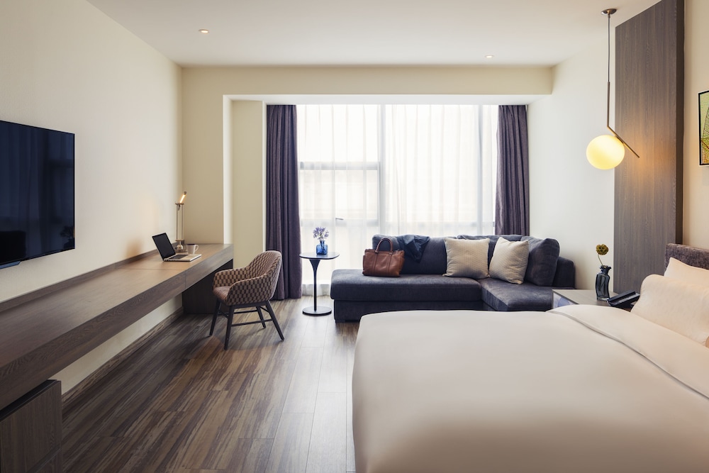Mercure Shanghai Hongqiao South 13/96