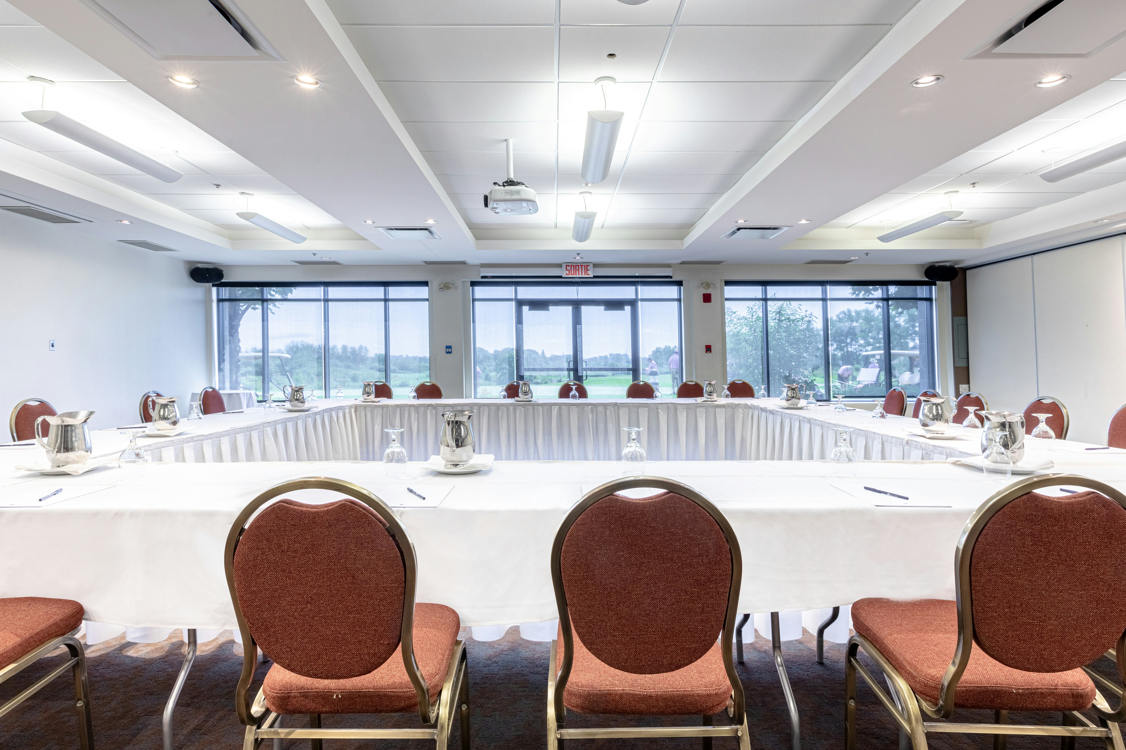 Doubletree By Hilton Quebec Resort 24/30