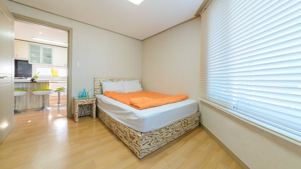 Gapyeong Apple Lodge Pension 17/50