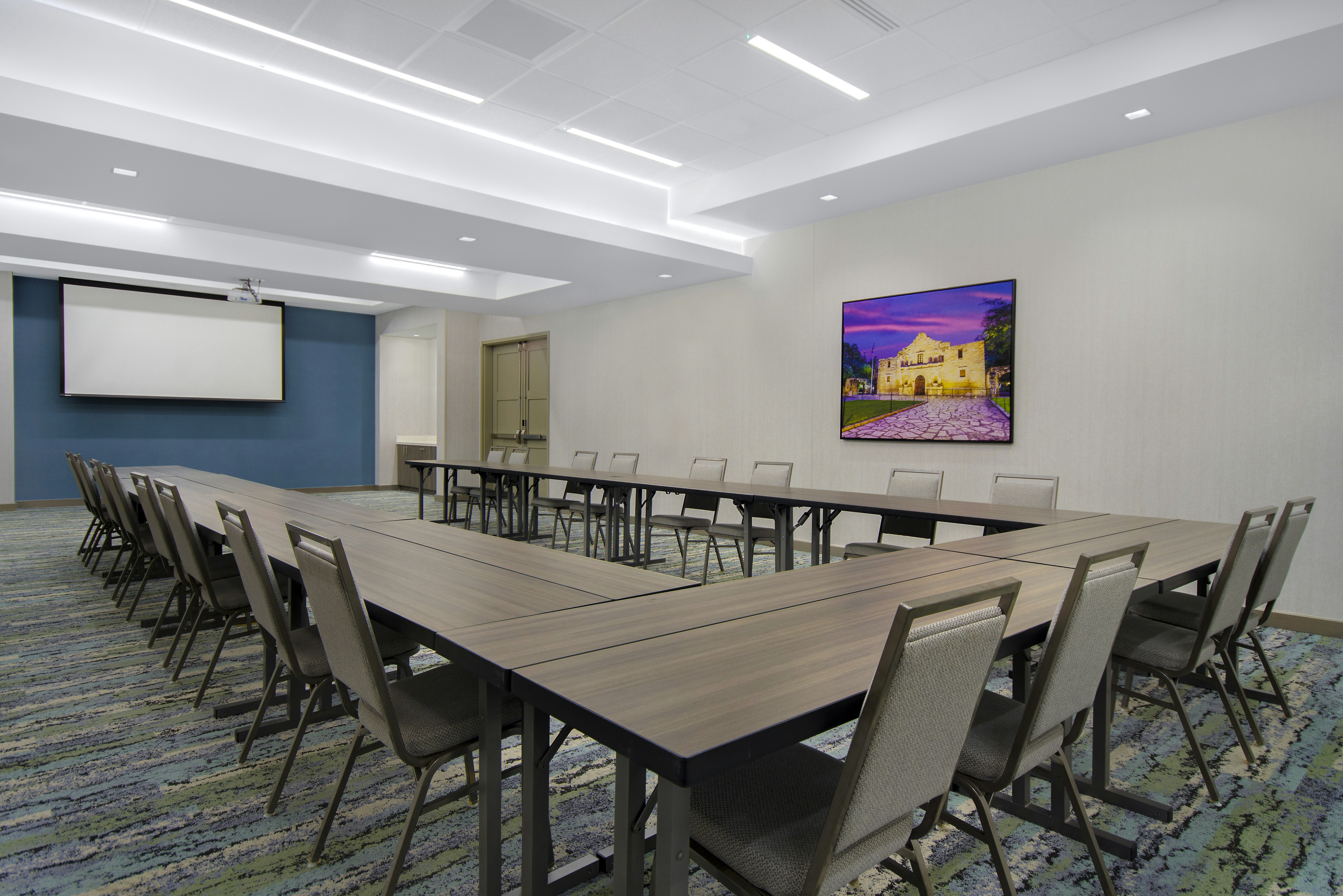 Hampton Inn & Suites San Antonio Riverwalk 58/77