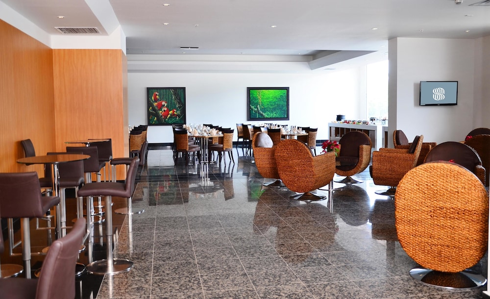 GHL Grand Villavicencio Hotel 47/53