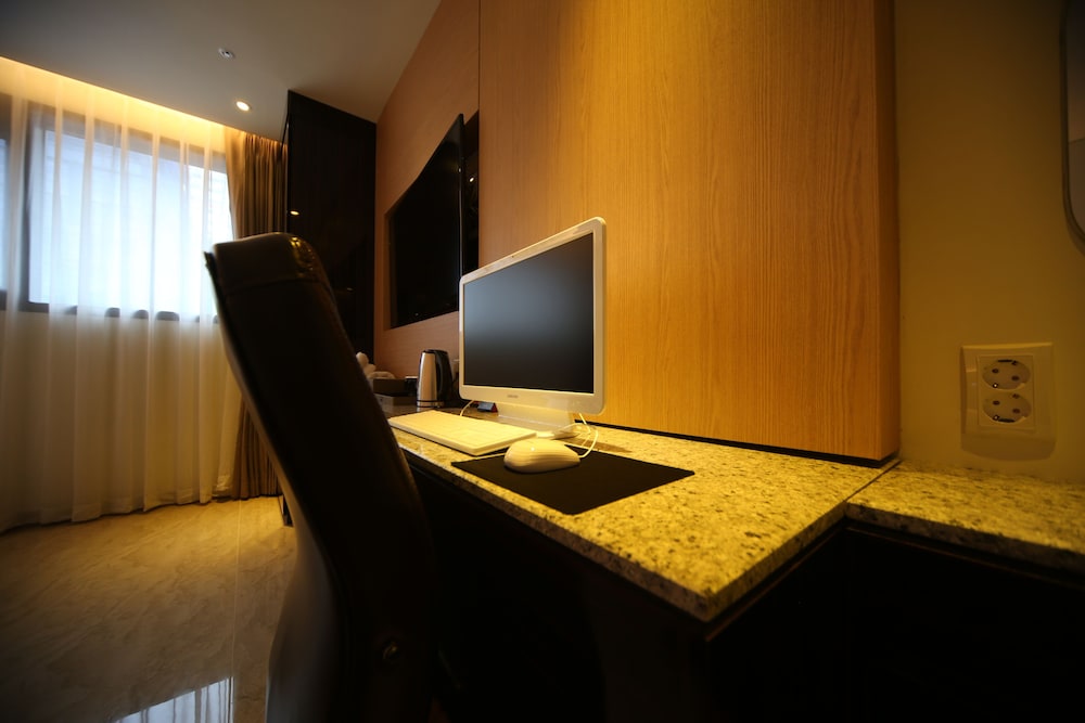 Galmea First Hotel 45/50