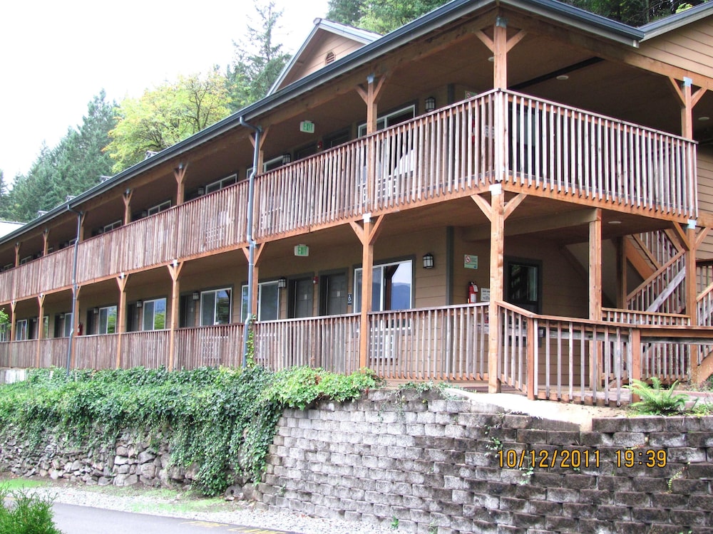 Carson Hot Springs Resort 2/68