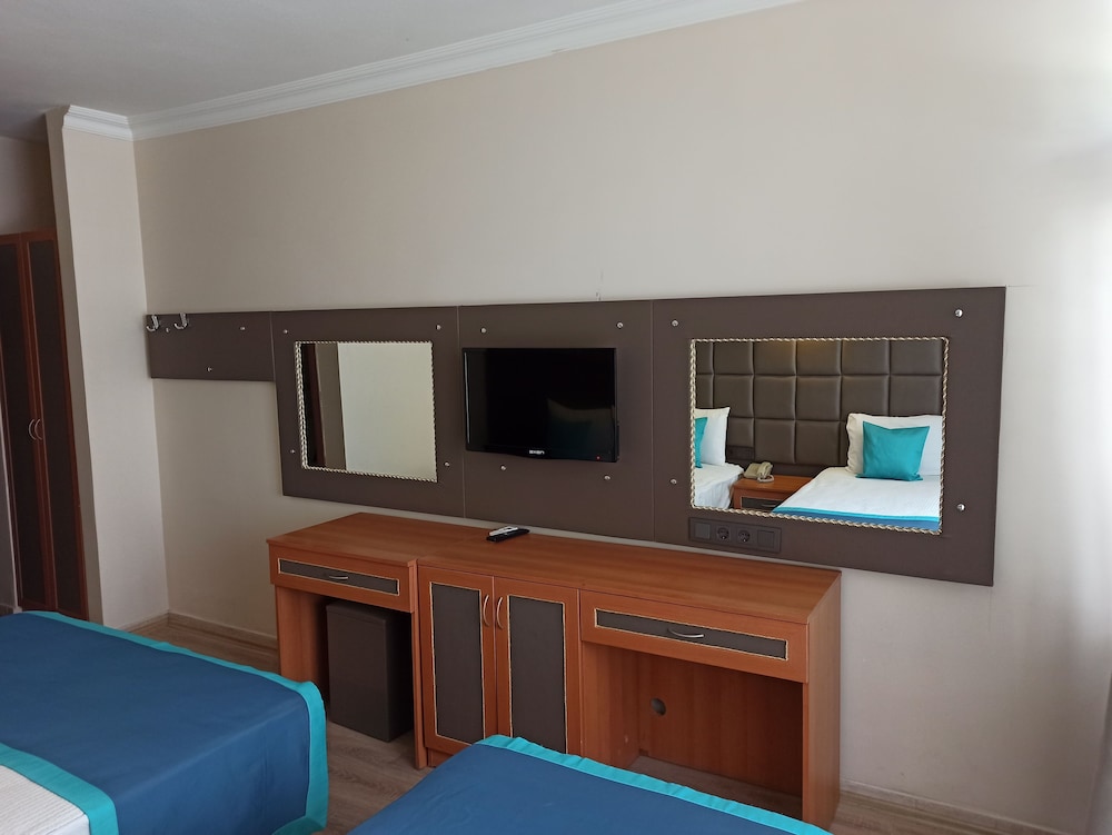 Prima Hotel 56/70