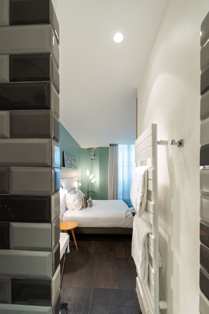 1er Etage Marais 24/61
