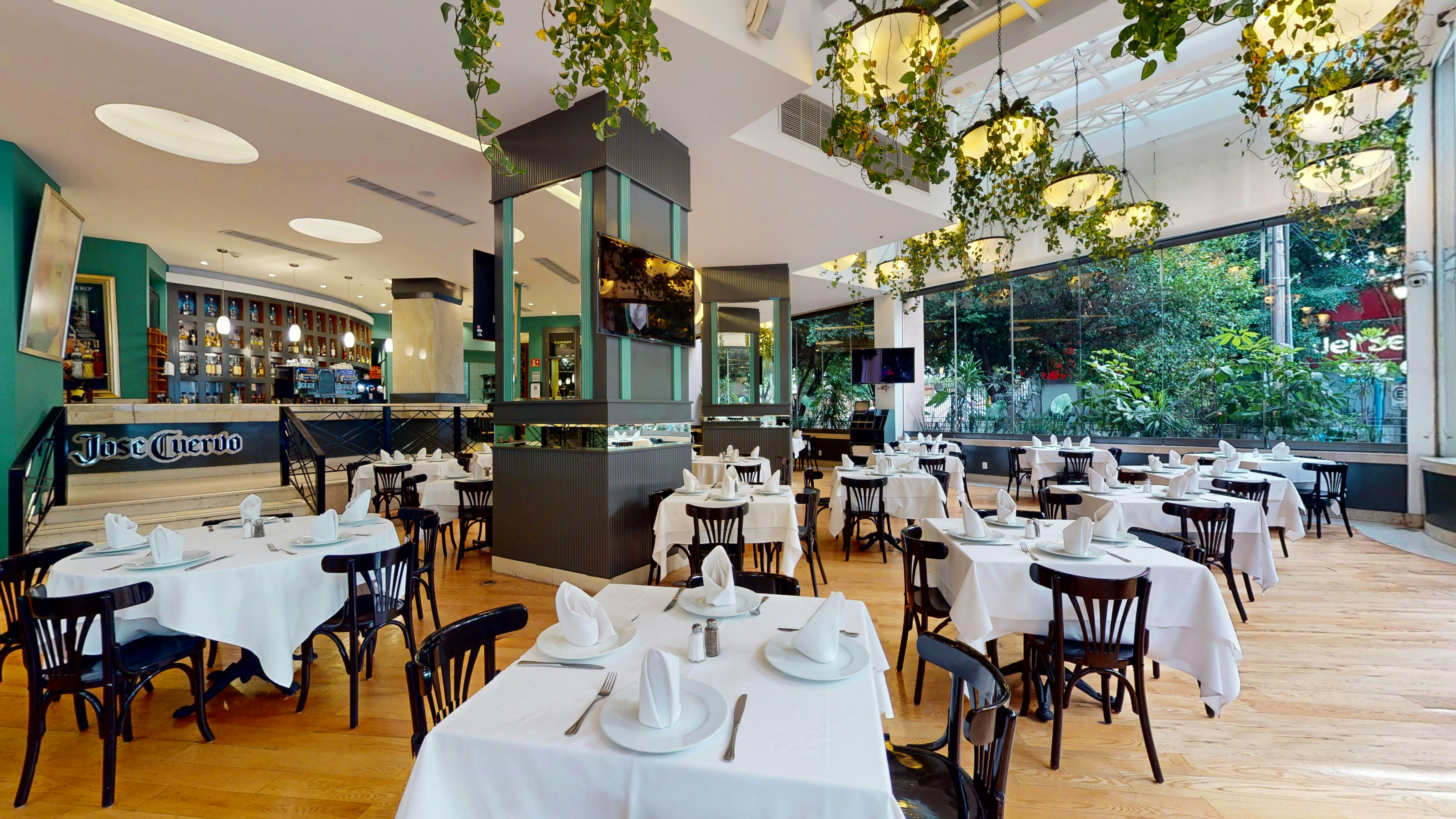 Marquis Reforma Spa and Hotel 34/50
