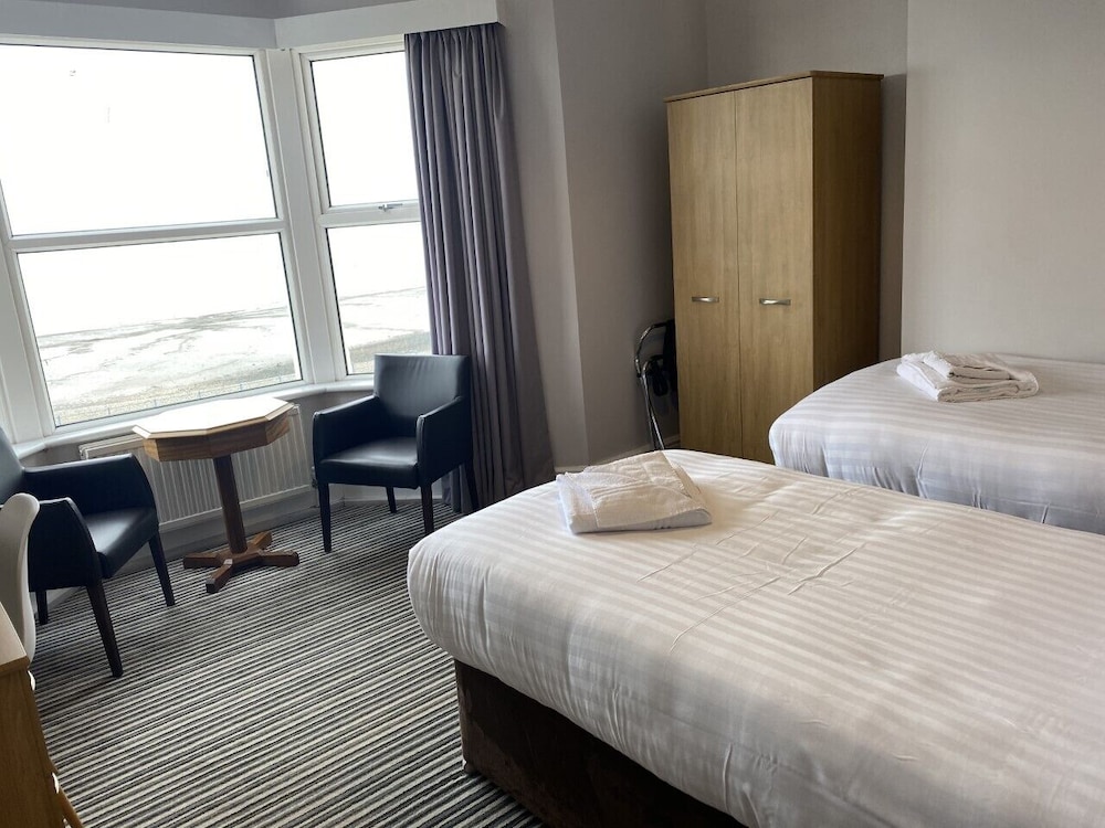 Lancaster Morecambe Bay Hotel by Belvilla 17/47