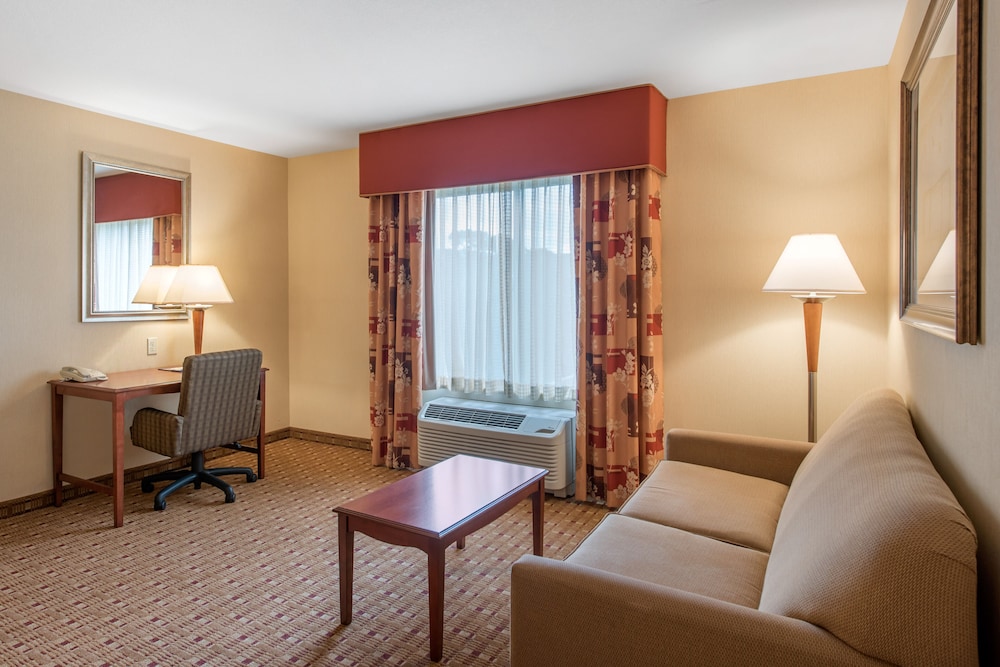 Hampton Inn And Suites Arcata 30/42