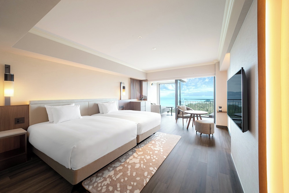 Club, 2 Double Beds, Ocean View