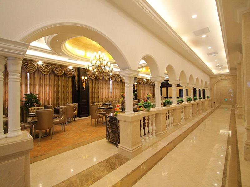 Vienna Hotel (Shanghai Waigaoqiao Free Trade Zone) 12/38