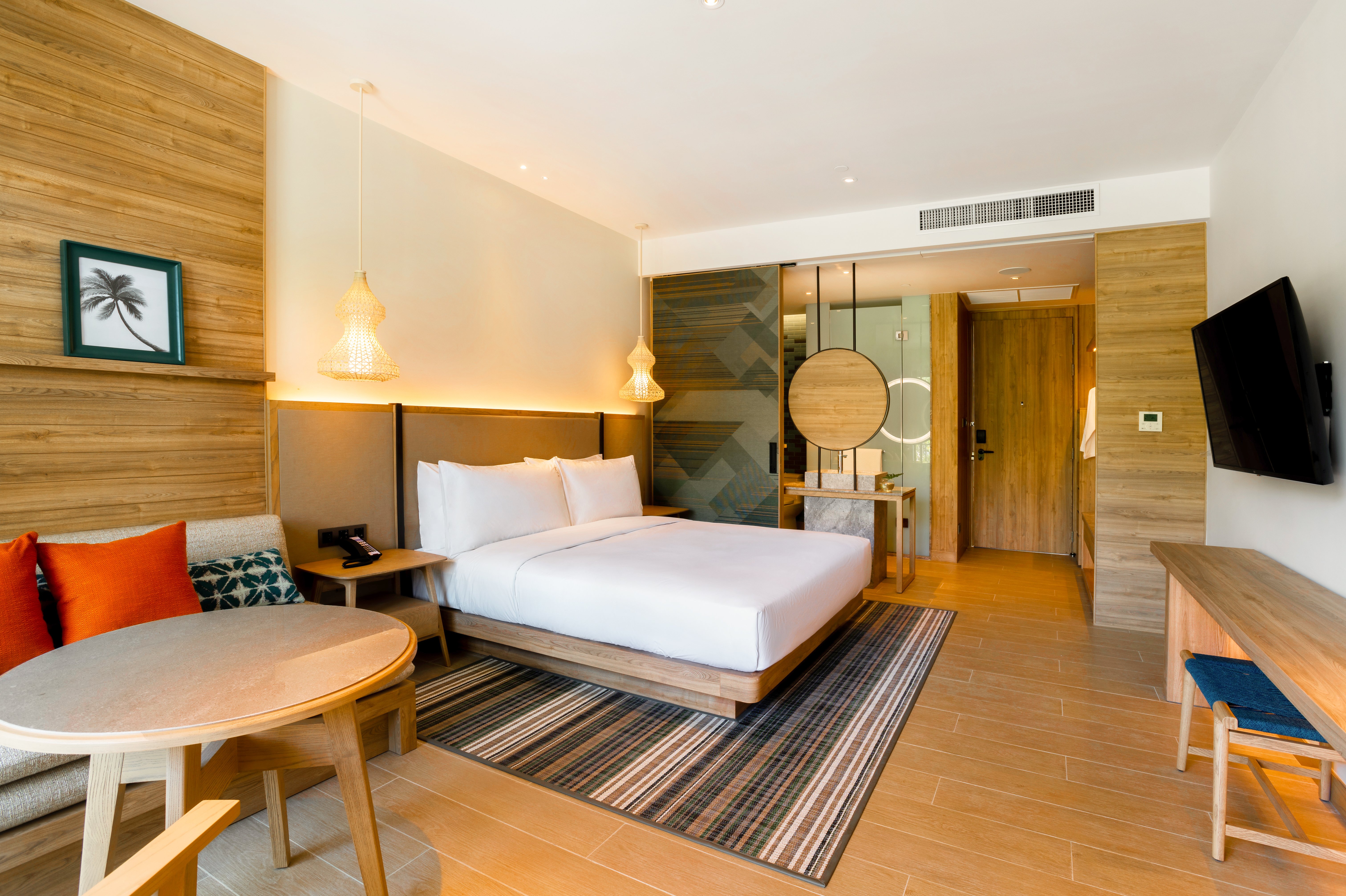 Standard, King Bed, Garden Access