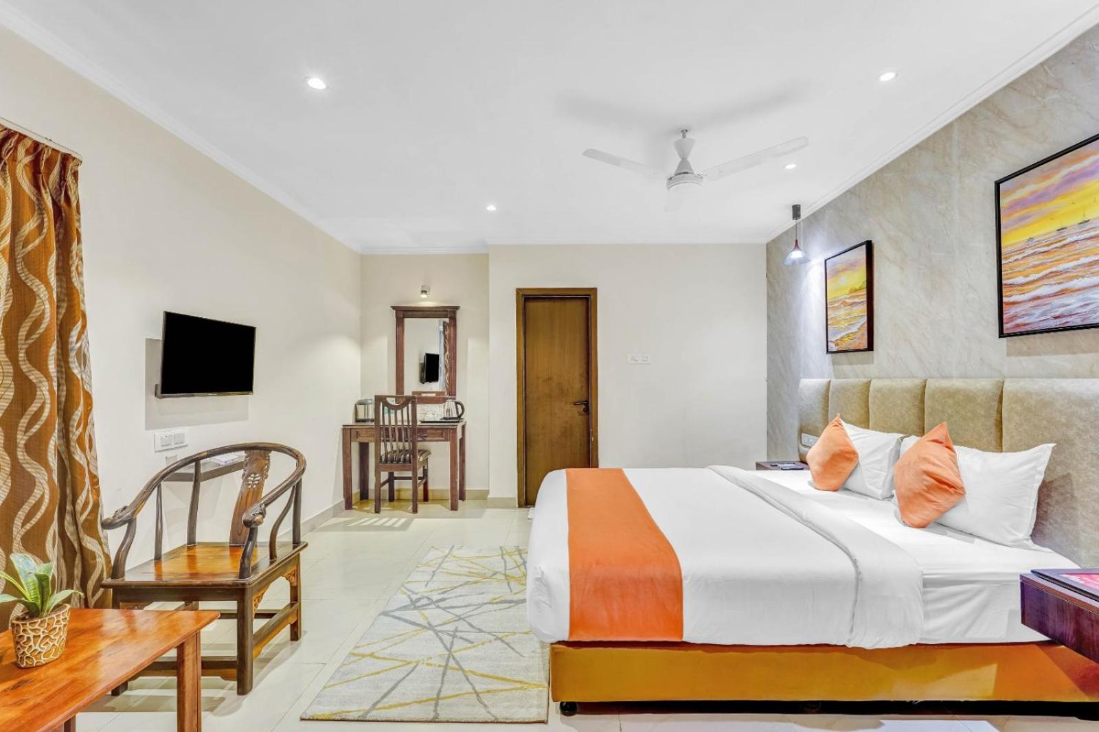 Fabhotel Blossoms T Nagar 42/69