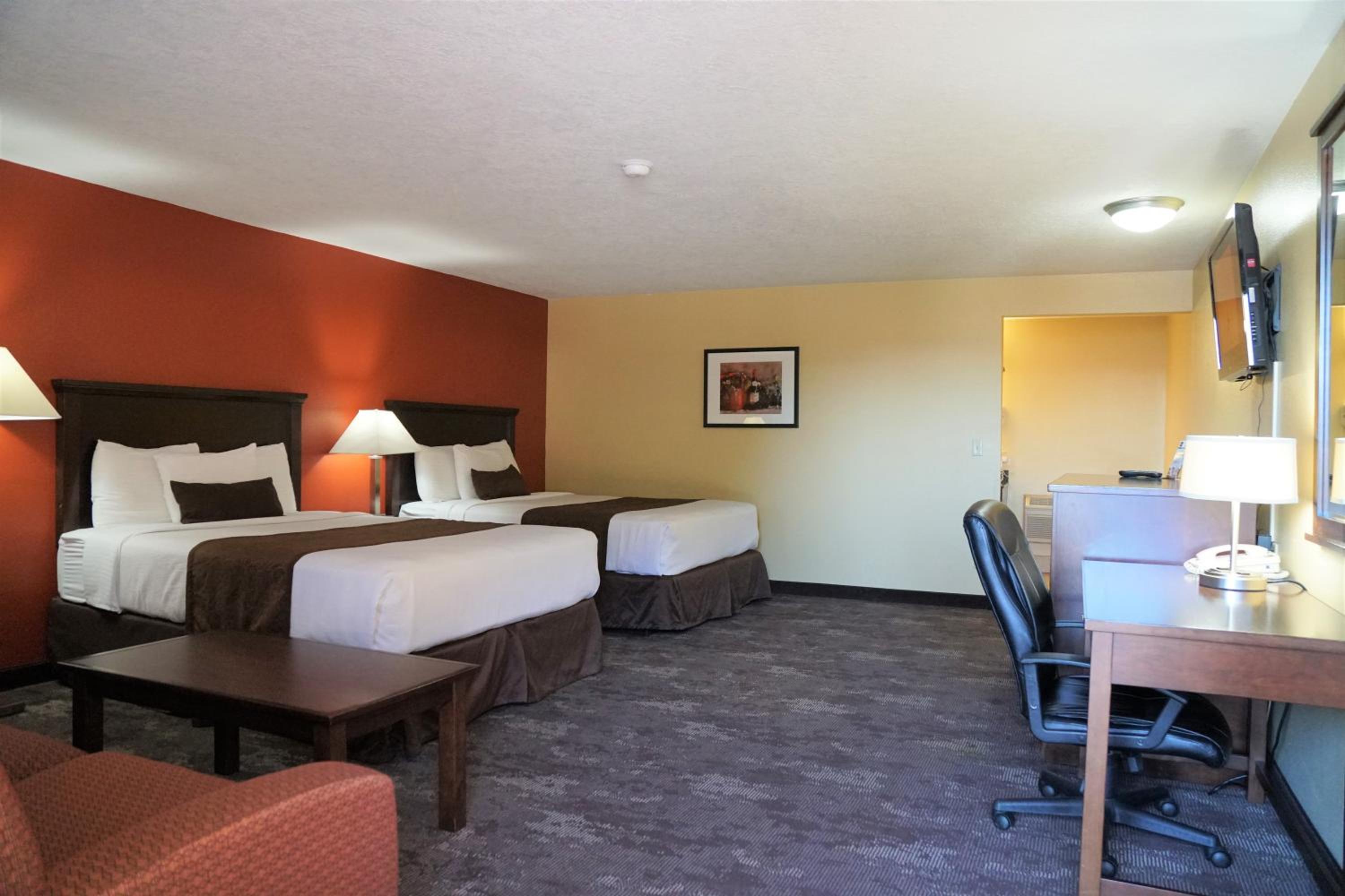 McMinnville Inn 5/12